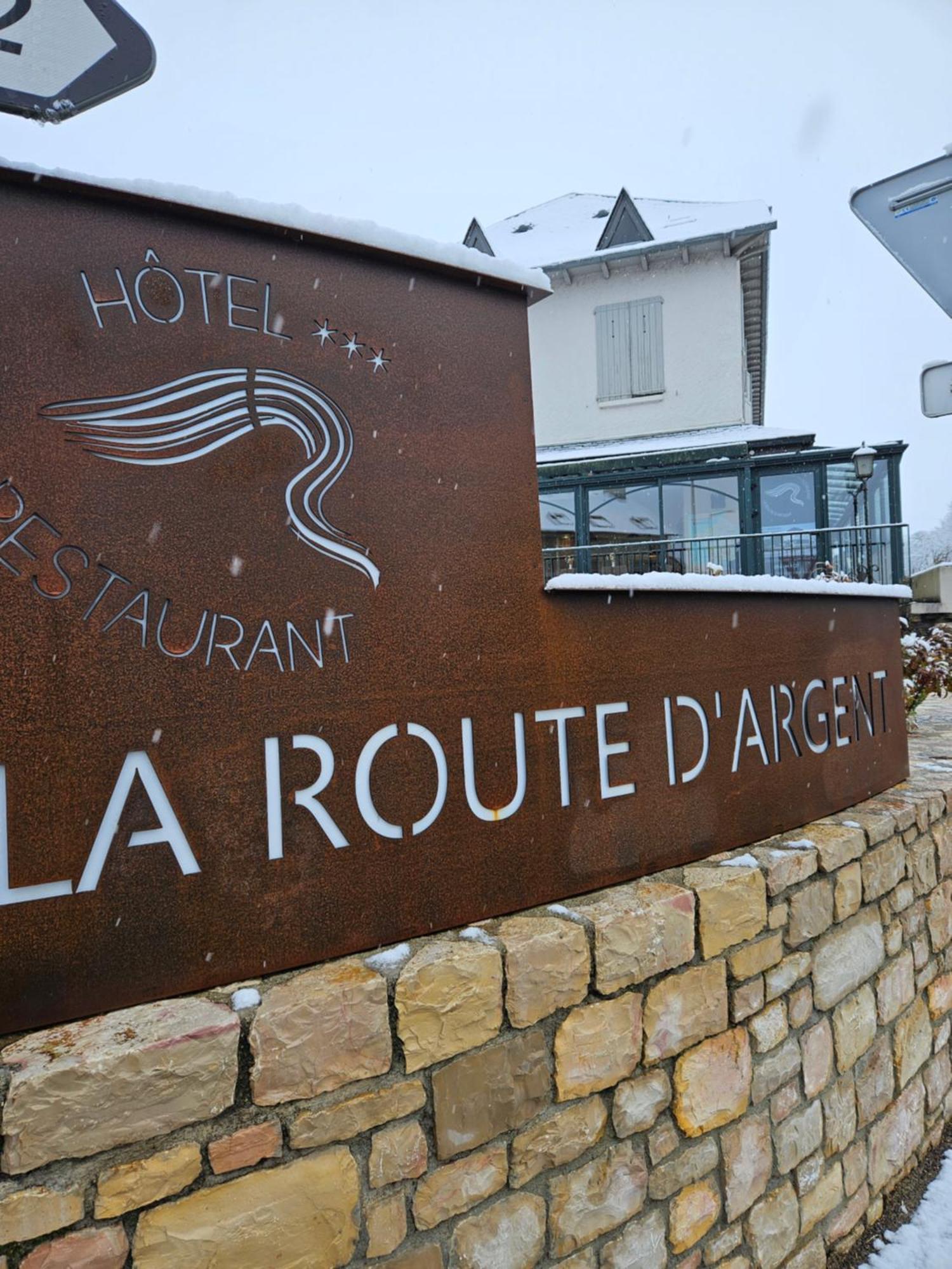 Hotel La Route D'Argent Bozouls Esterno foto